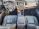 Toyota Highlander Le Image 12