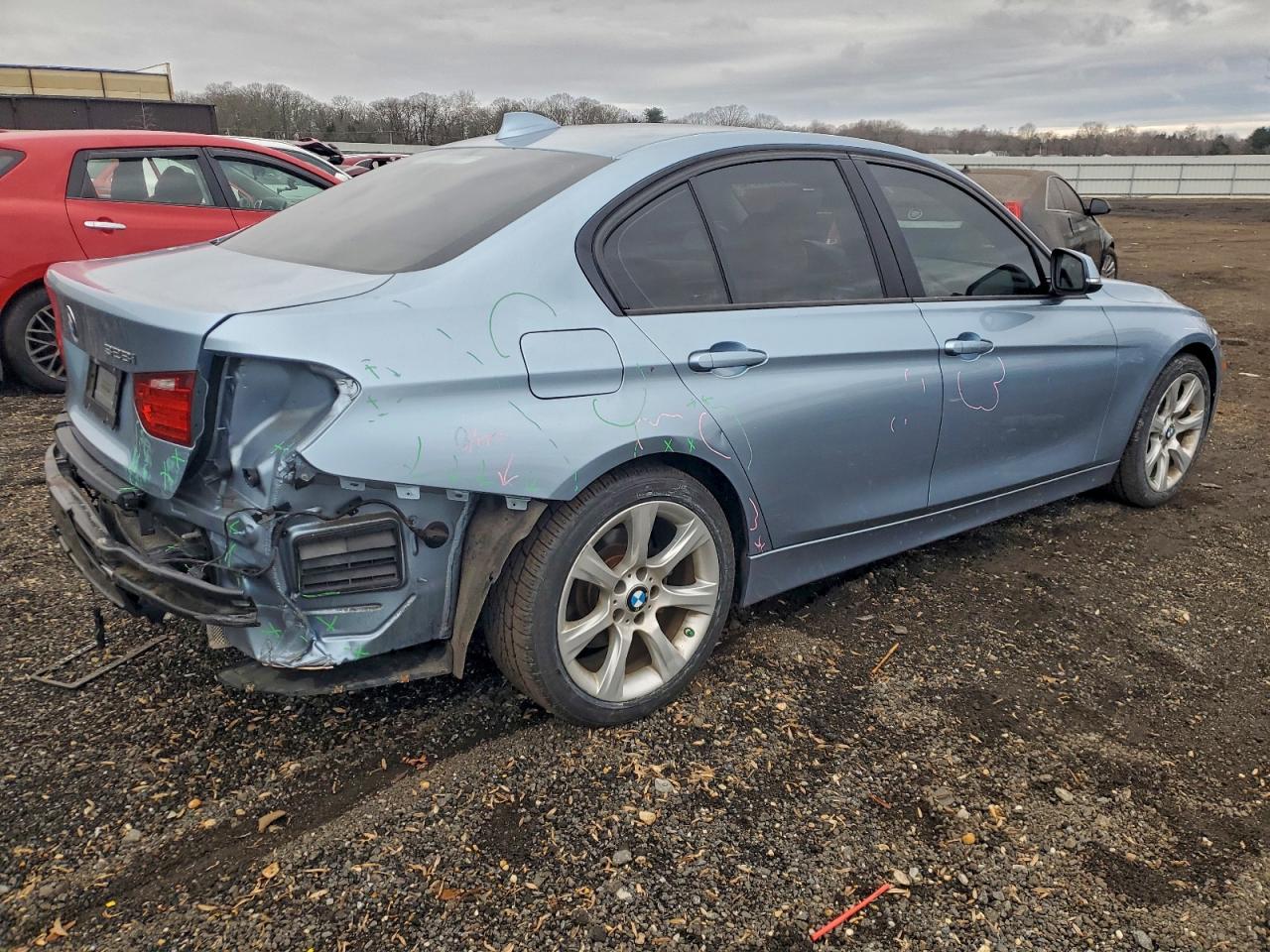 BMW 3 Series I Image 10