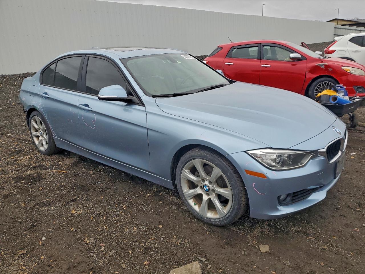 BMW 3 Series I Image 12