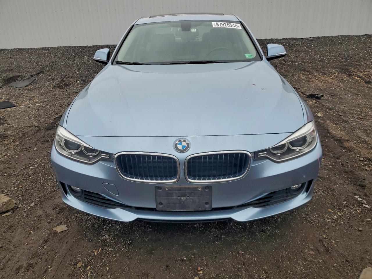 BMW 3 Series I Image 8