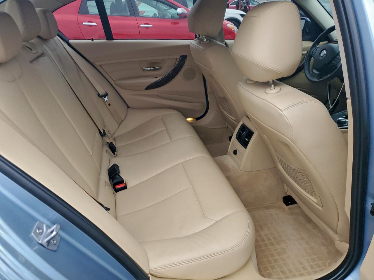 BMW 3 Series I Image 6