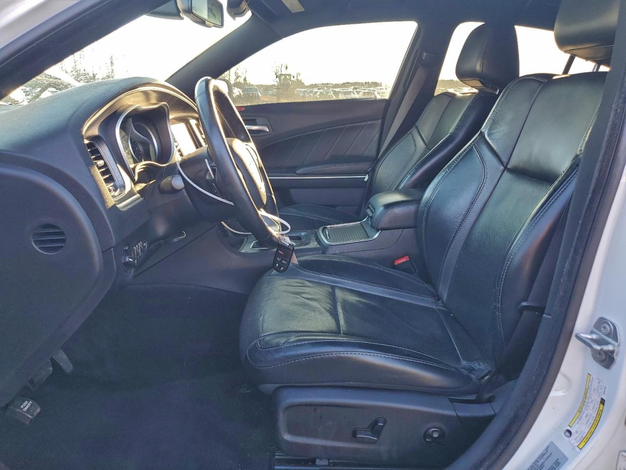 Dodge Charger Sxt Image 9