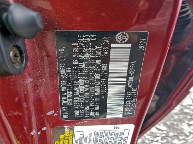 Toyota Camry Le Image 11