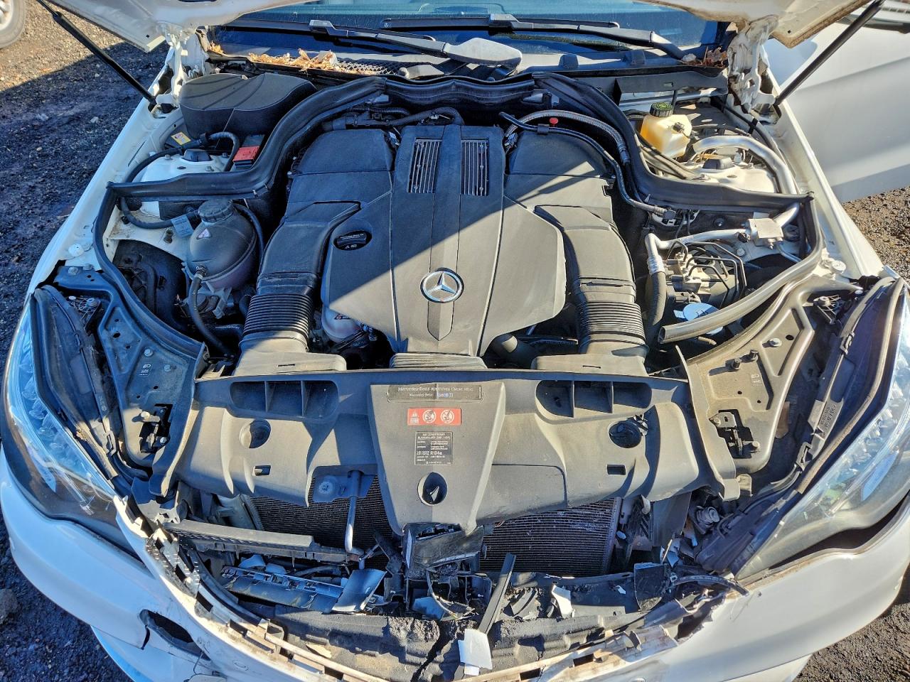 Mercedes-Benz E-Class 400 Image 11