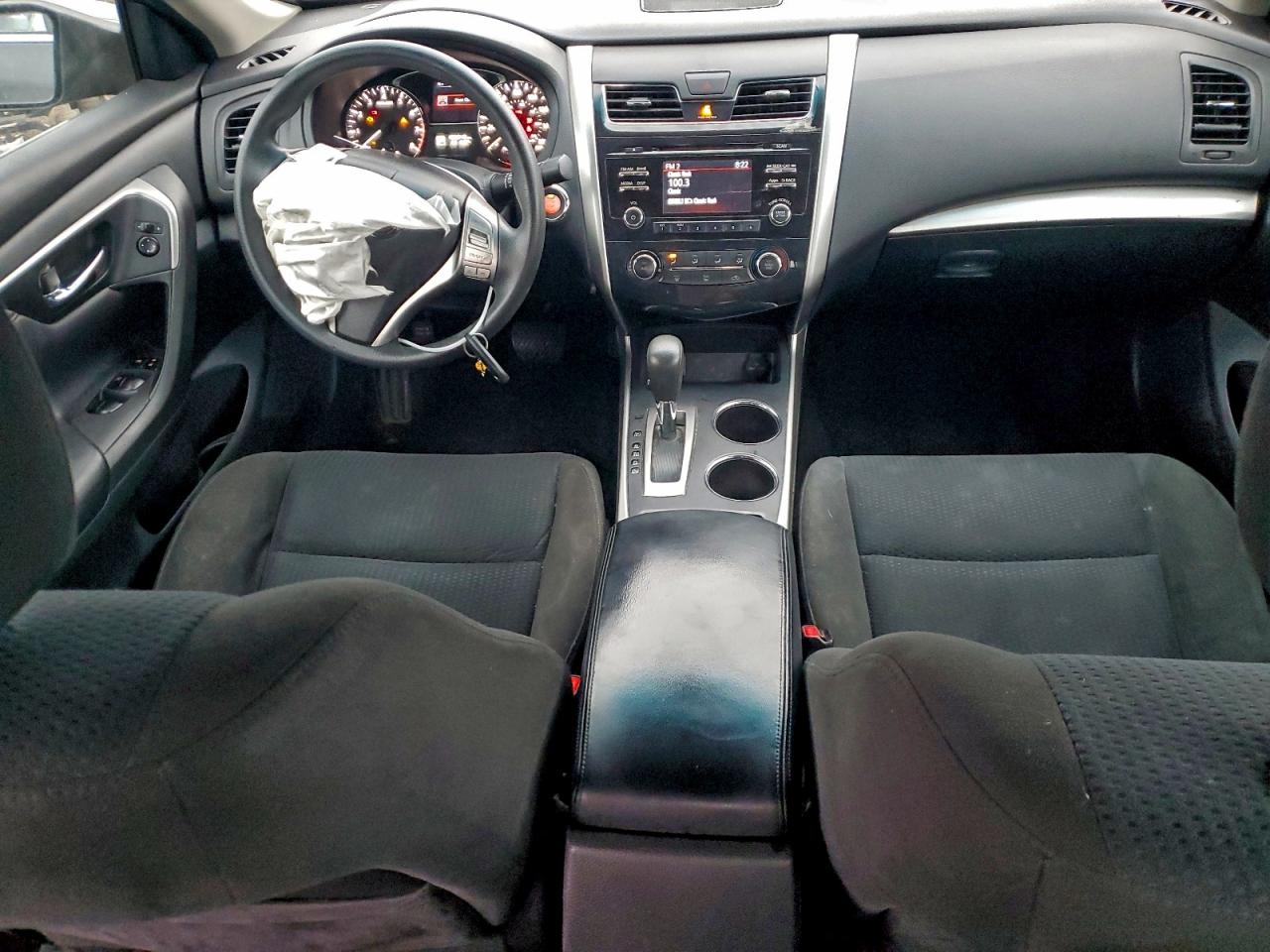 Nissan Altima 2.5 Image 7