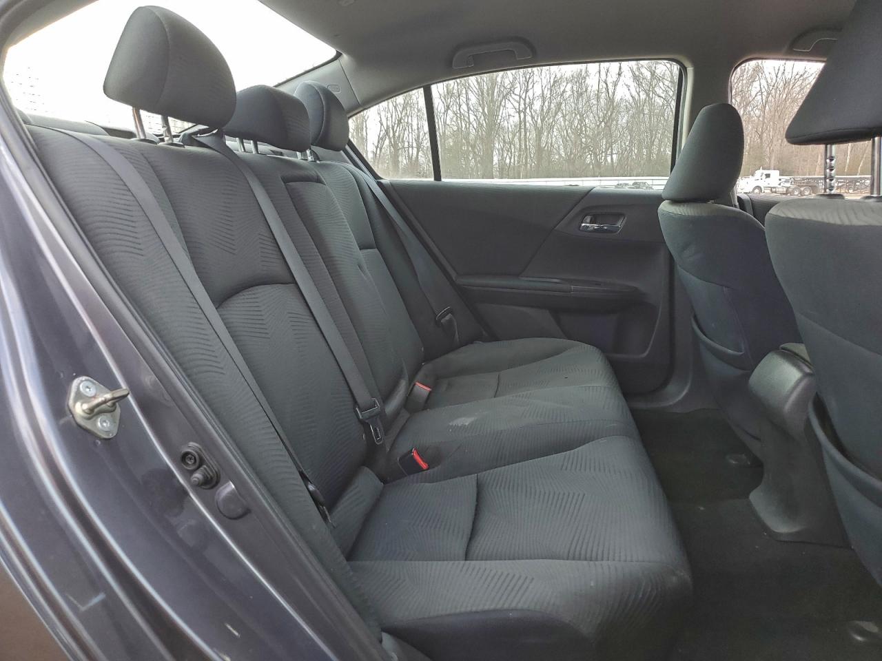 Honda Accord Lx Image 8