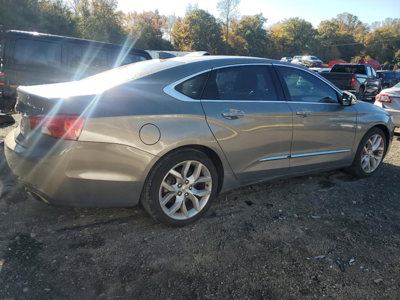 Chevrolet Impala Premier Image 4
