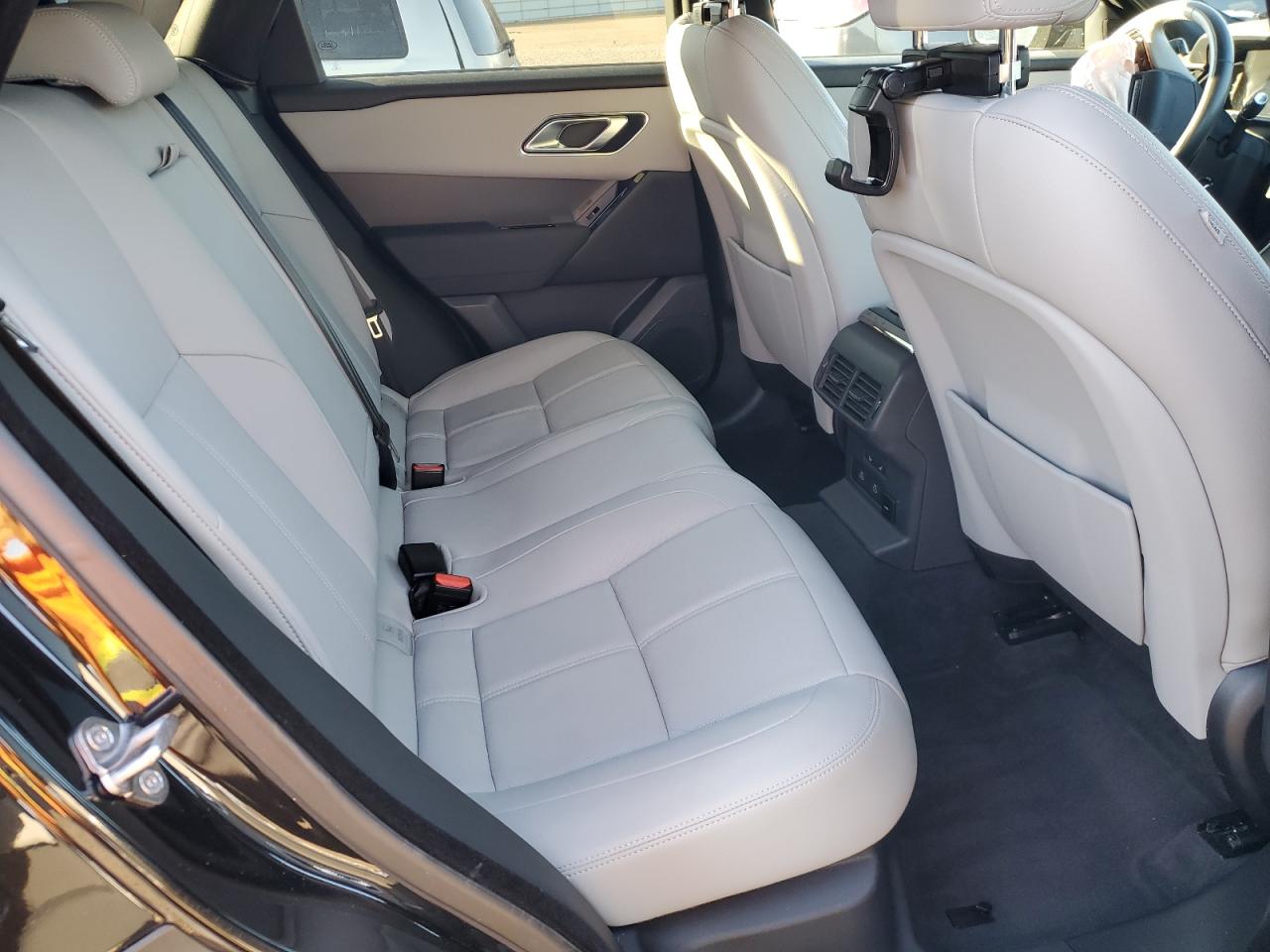 Land Rover Range Rover Dynamic Se Image 8