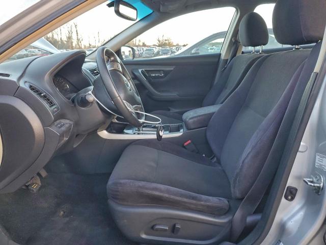 Nissan Altima 2.5 Image 5