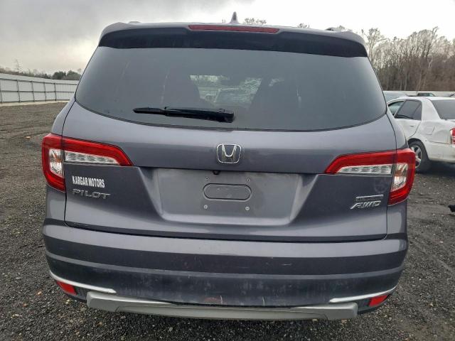 Honda Pilot Touring Image 2