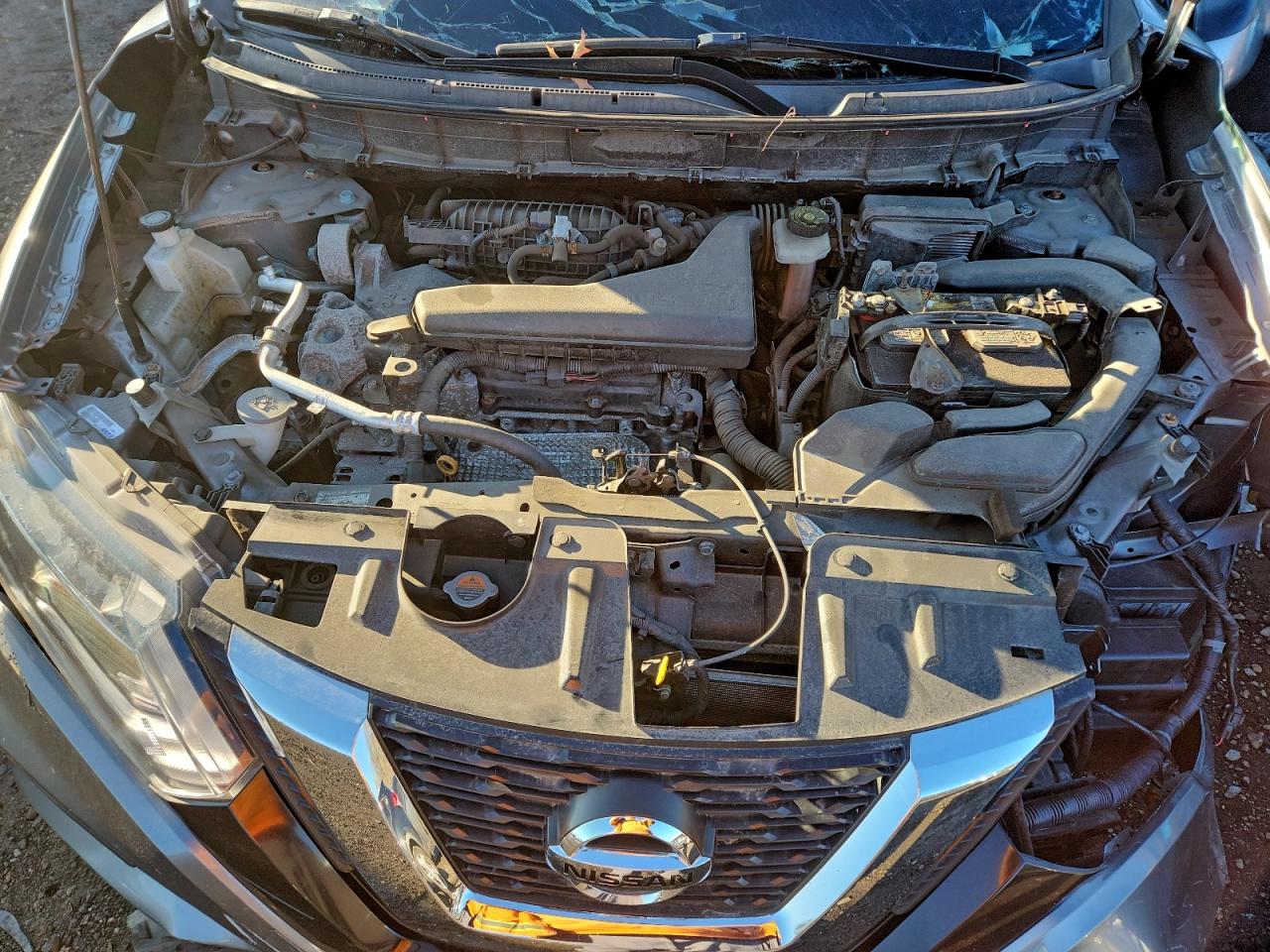 Nissan Rogue S Image 2