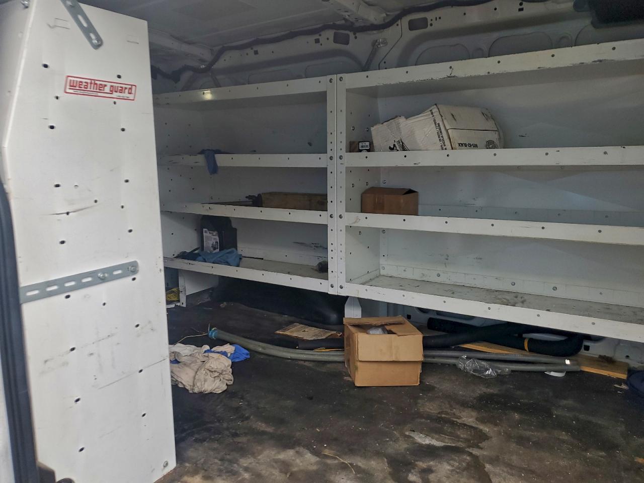 Ford Transit T-250 Image 2