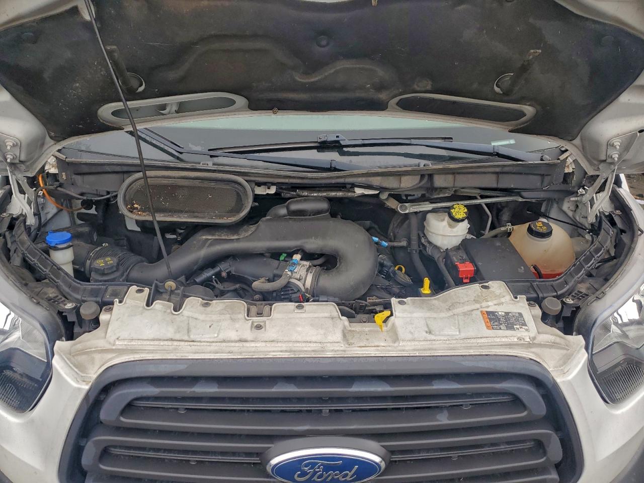 Ford Transit T-250 Image 8