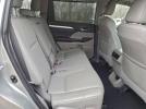 Toyota Highlander Se Image 4