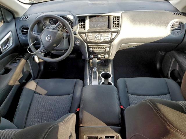 Nissan Pathfinder S Image 9