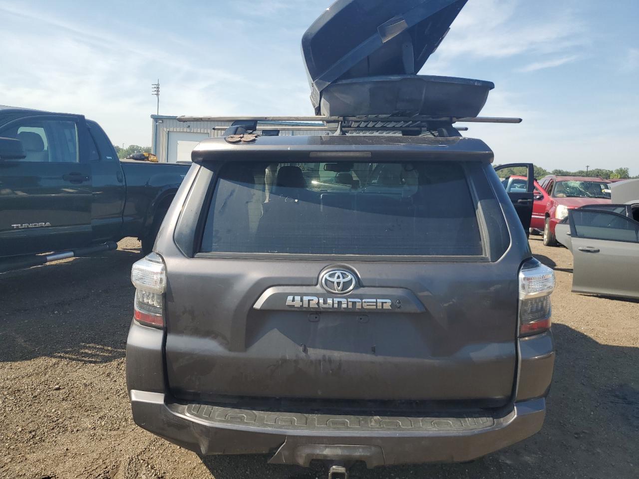 Toyota 4Runner Sr5/sr5 Premium Image 5