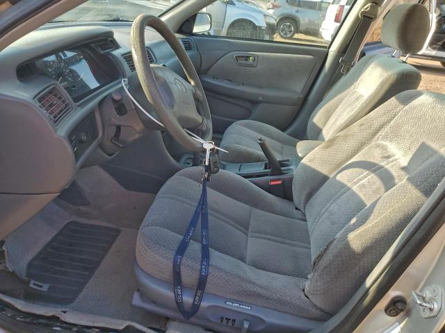 Toyota Camry Ce Image 4