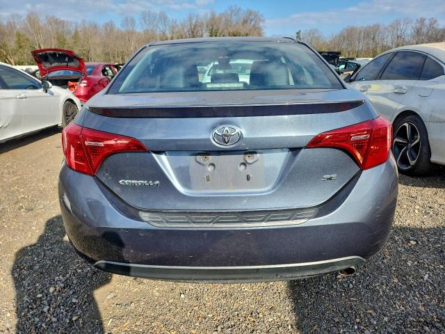 Toyota Corolla L Image 2