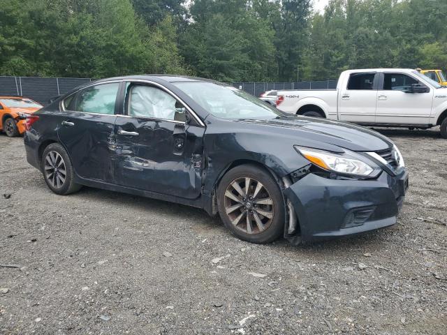 Nissan Altima 2.5 Image 3