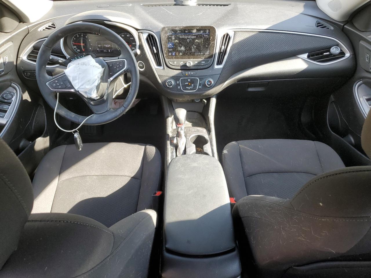 Chevrolet Malibu Rs Image 12