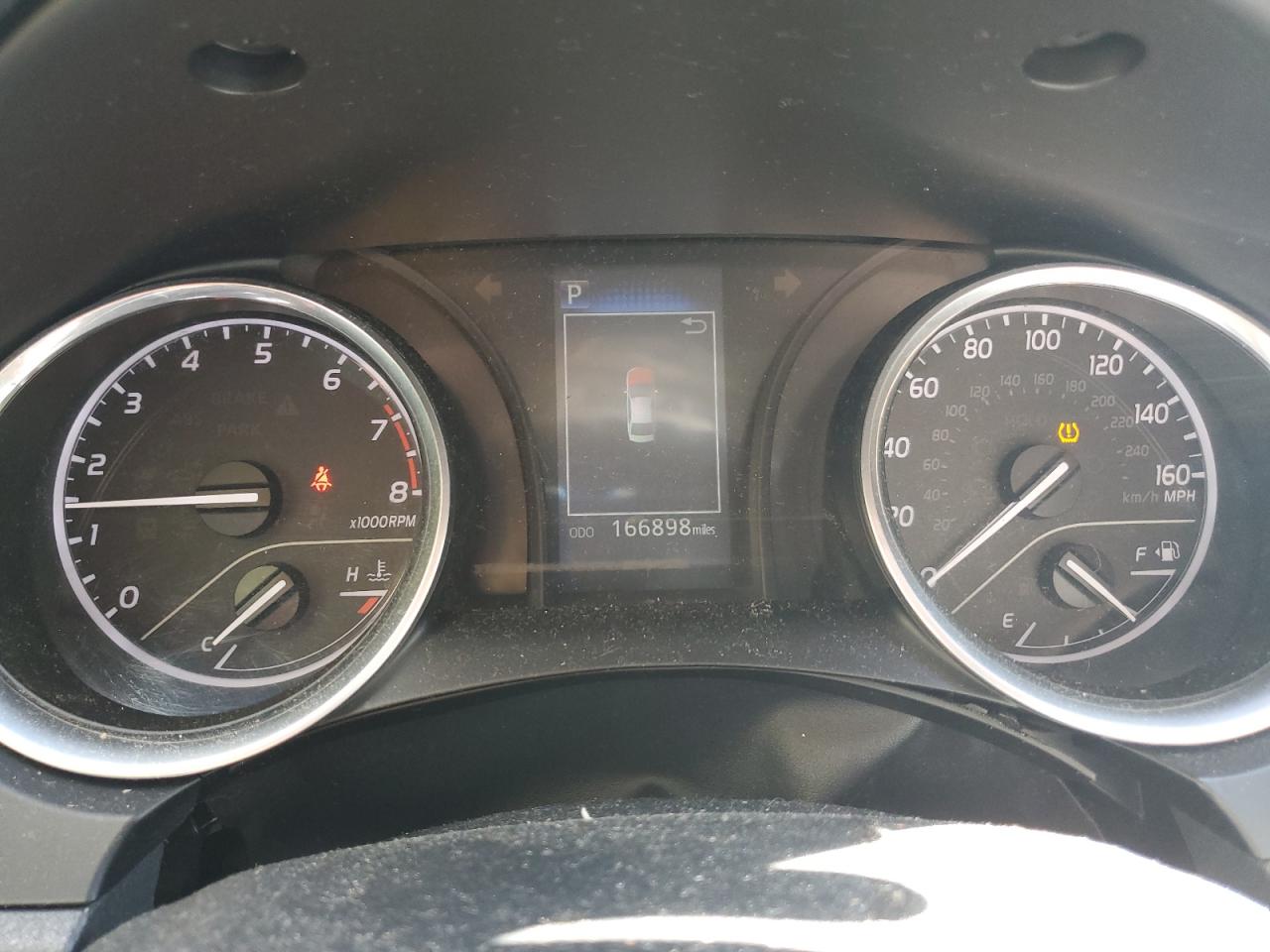 Toyota Camry L Image 12