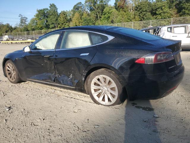 Tesla Model S Image 2