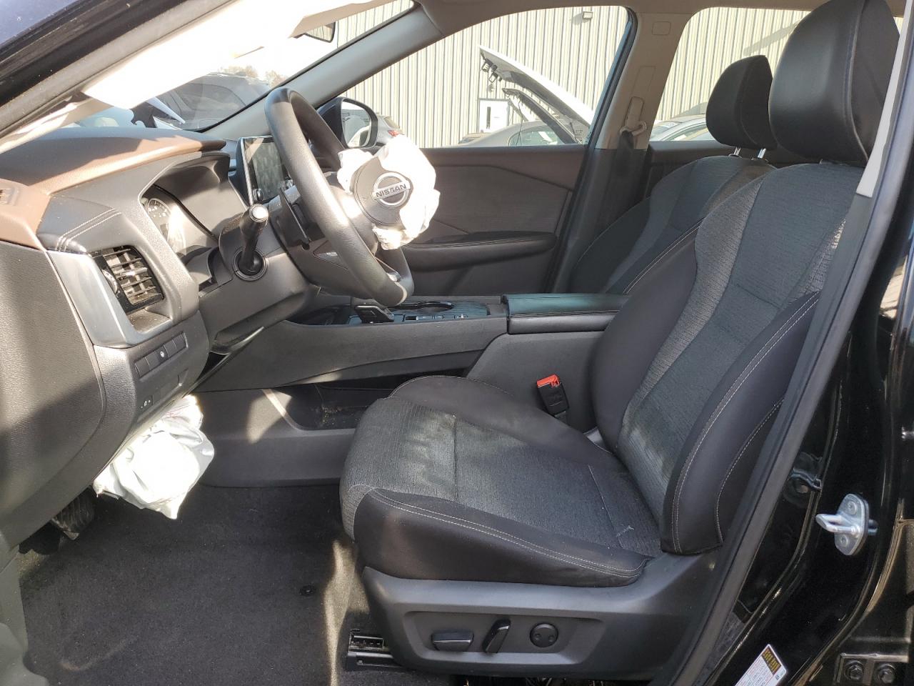 Nissan Rogue Sv Image 9