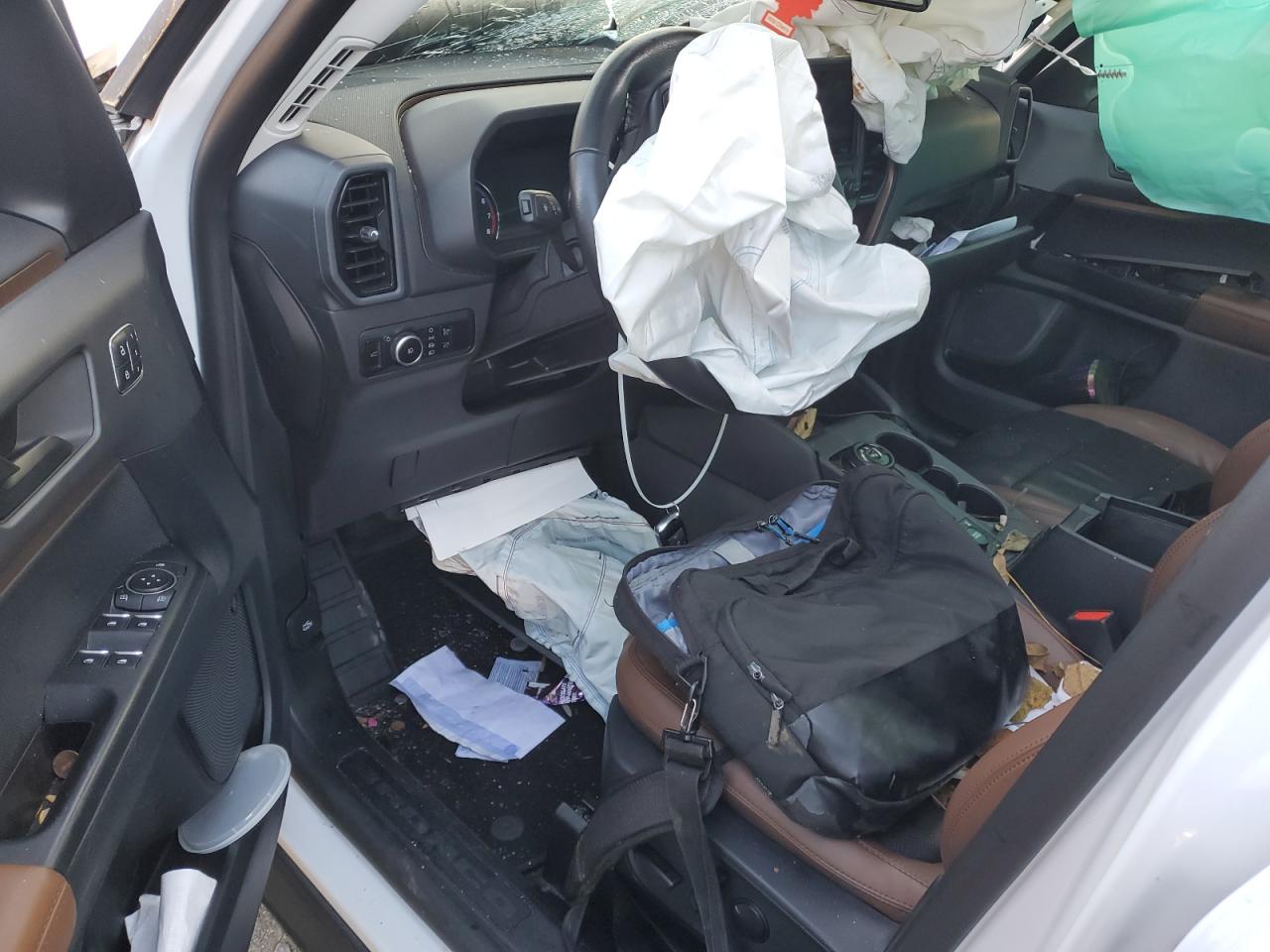 Ford Bronco Badlands Image 10