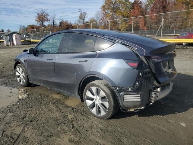 Tesla Model Y Image 10