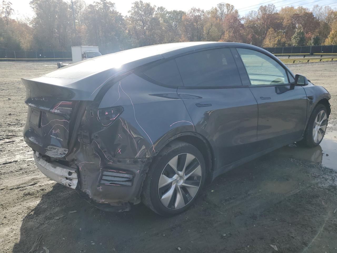 Tesla Model Y Image 8