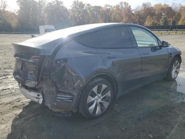 Tesla Model Y Image 8