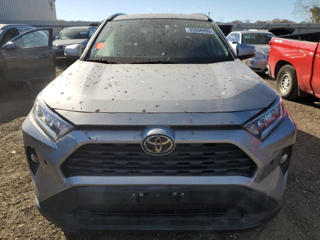 Toyota RAV4 Xle Image 9