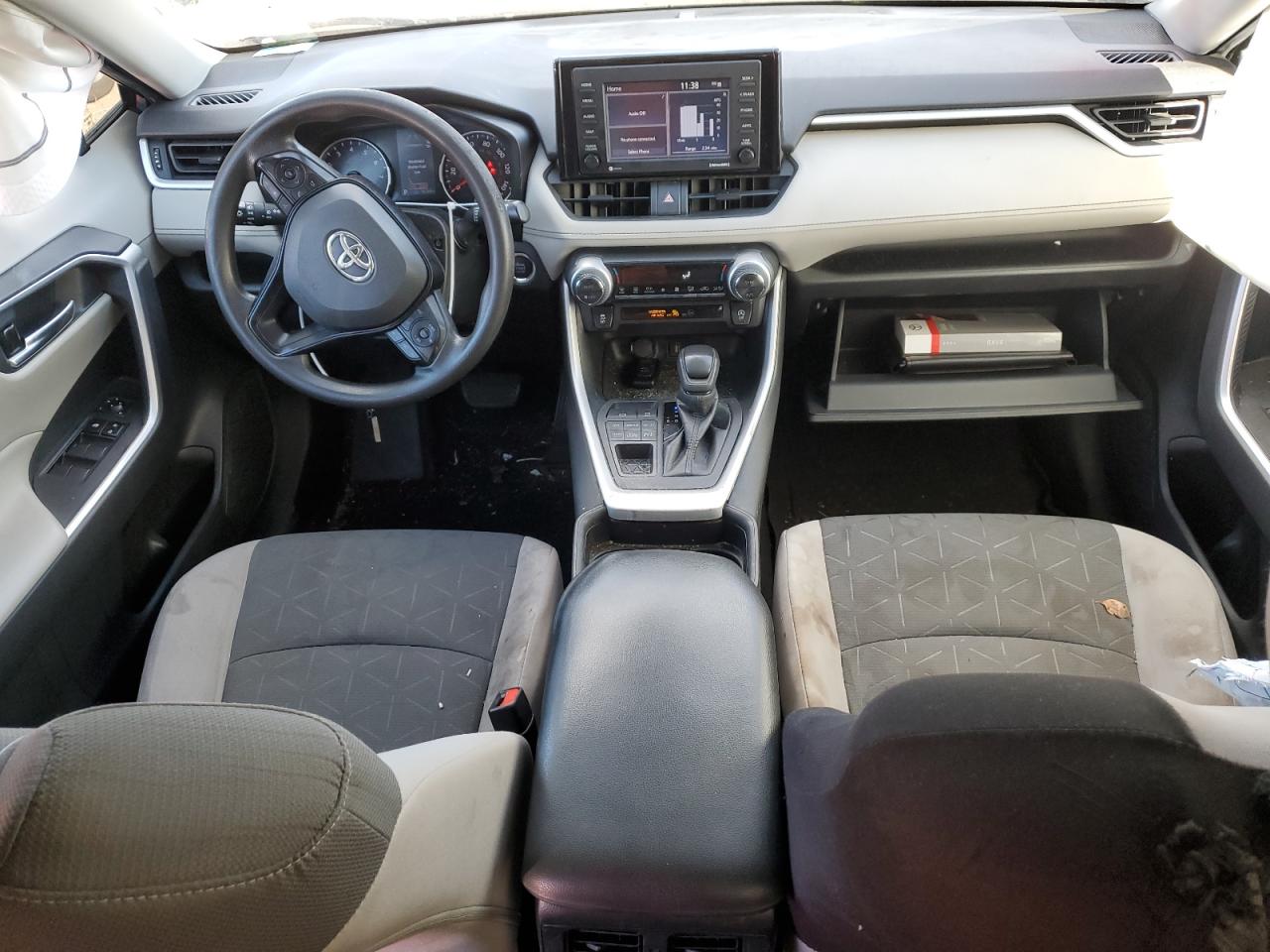 Toyota RAV4 Xle Image 8