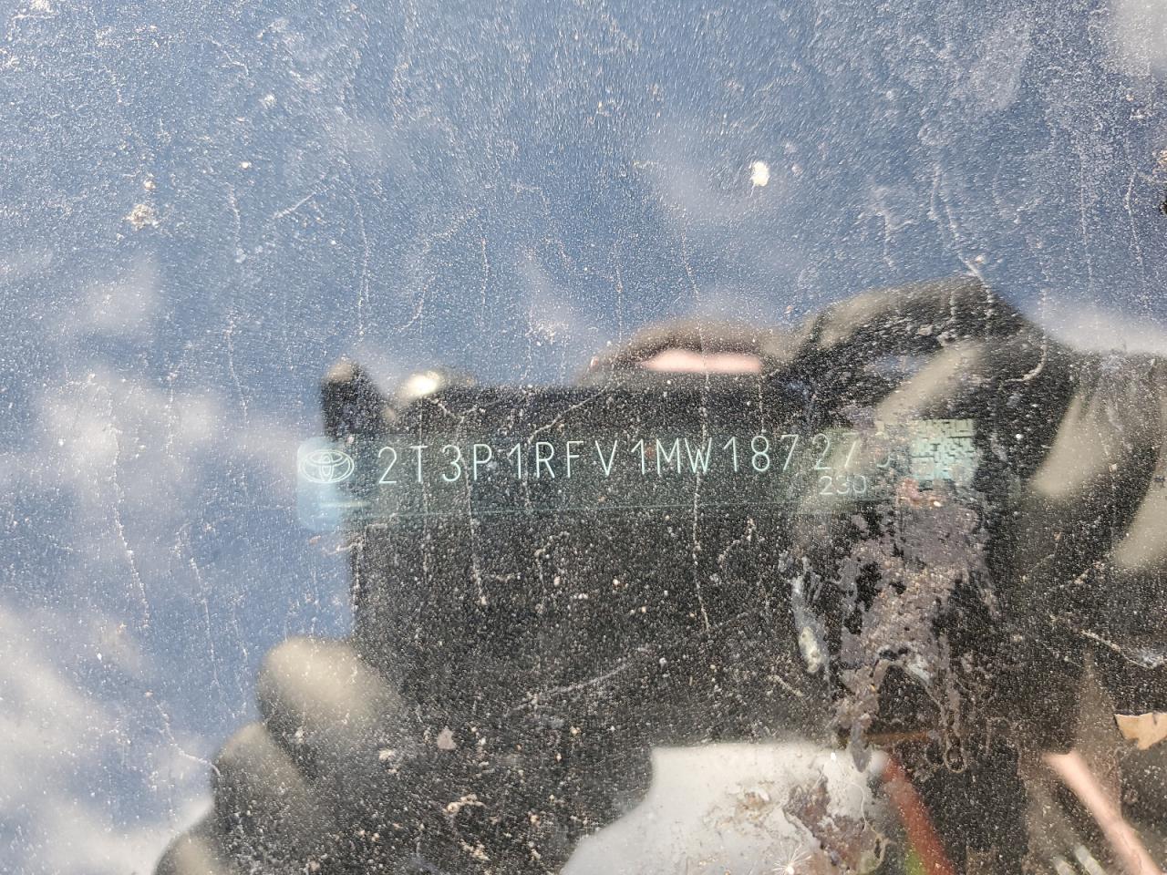 Toyota RAV4 Xle Image 12