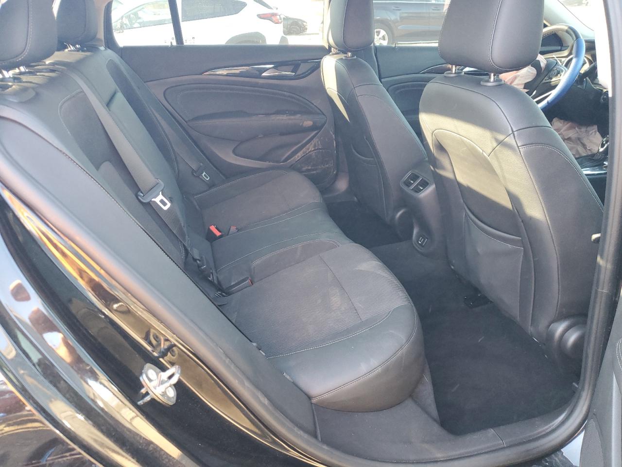 Buick Regal Preferred Ii Image 8