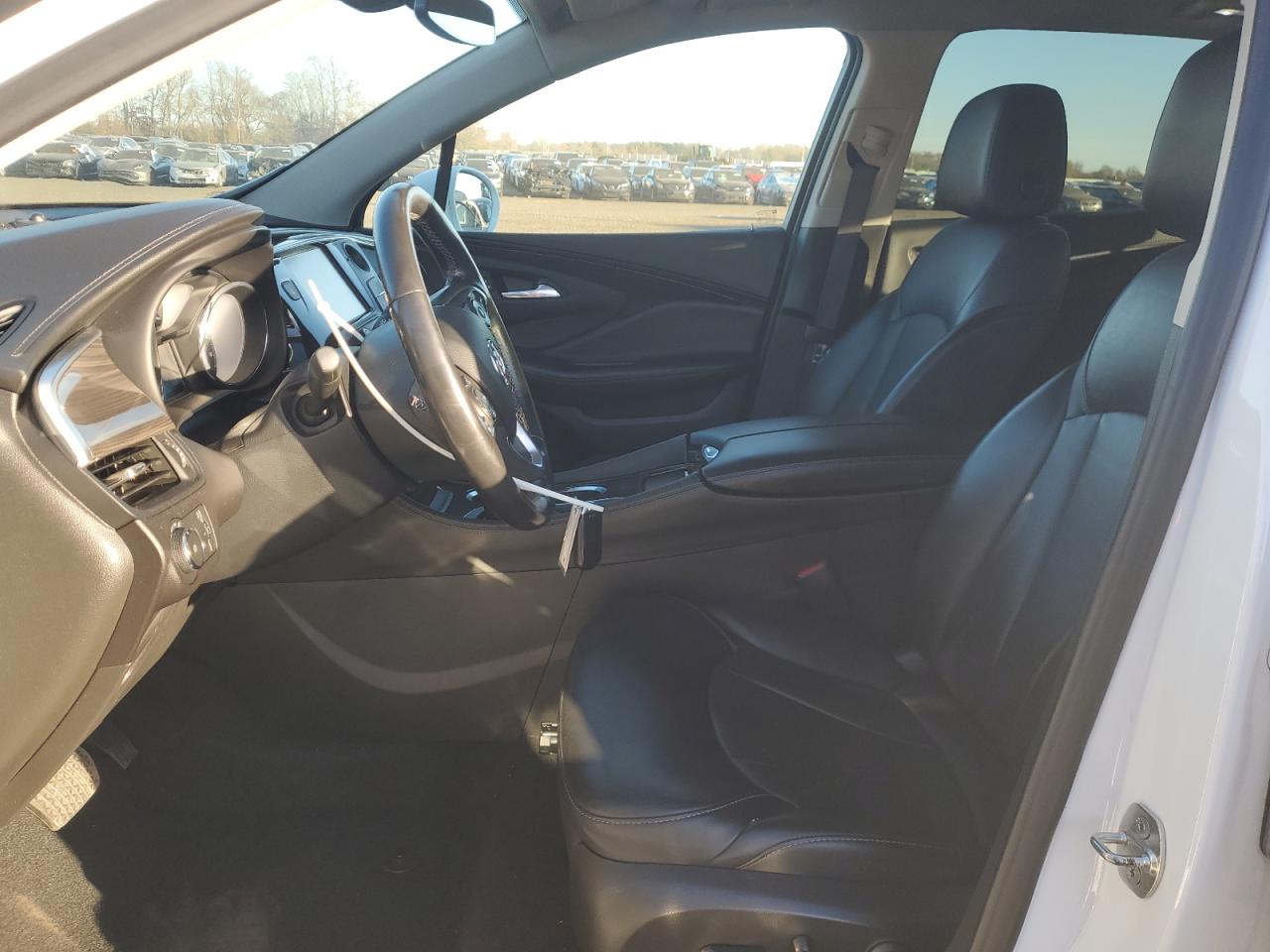 Buick Envision Essence Image 6