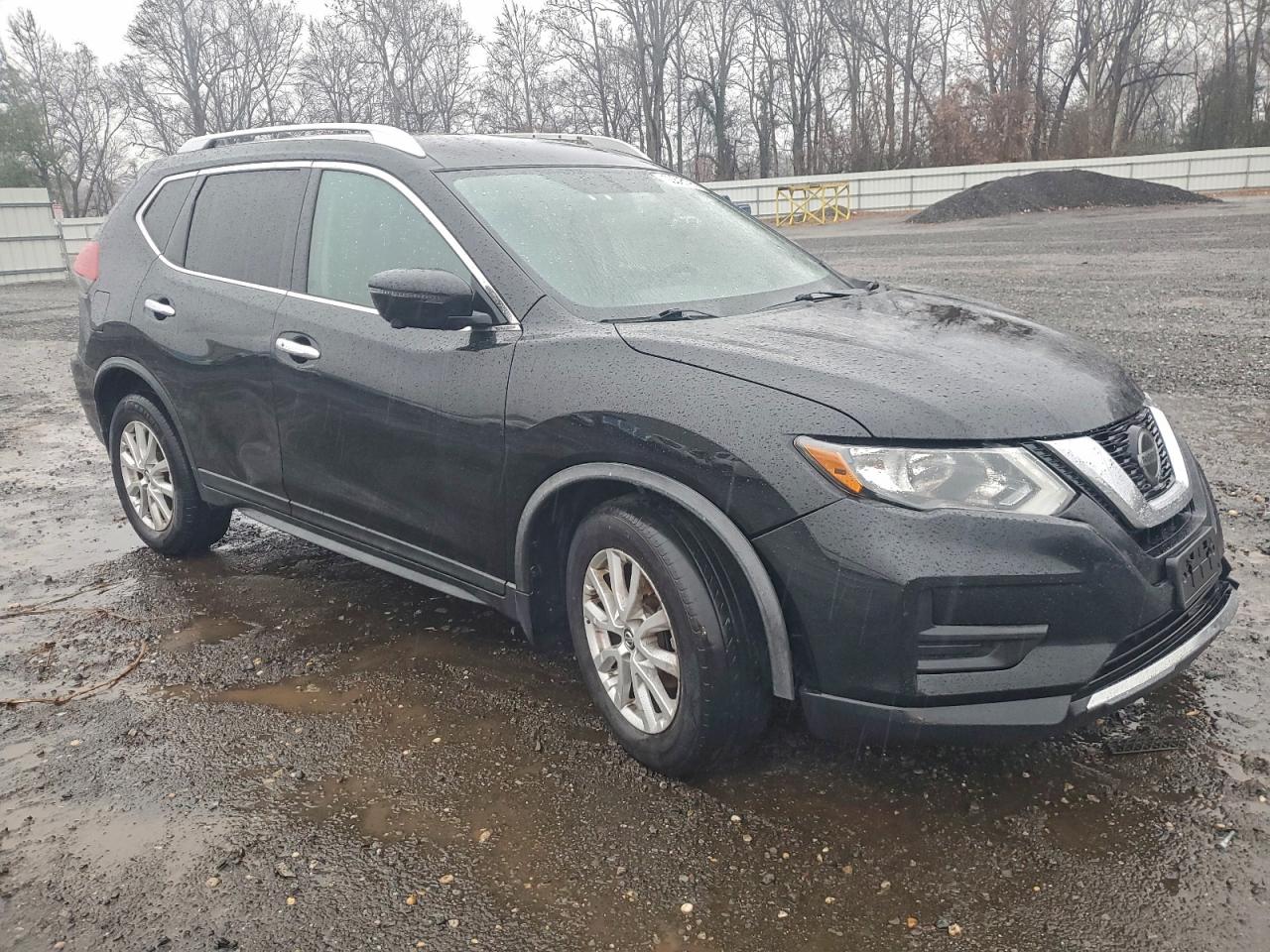 Nissan Rogue S Image 12