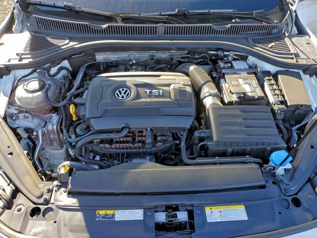 Volkswagen Jetta Gli Autobahn Image 12