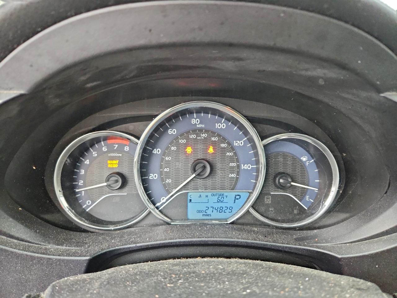 Toyota Corolla L Image 12