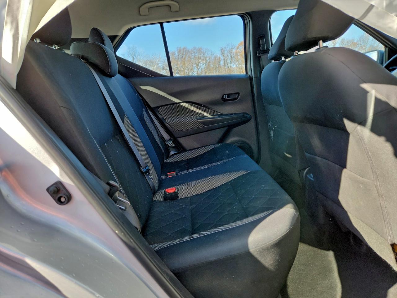 Nissan Kicks S Image 7