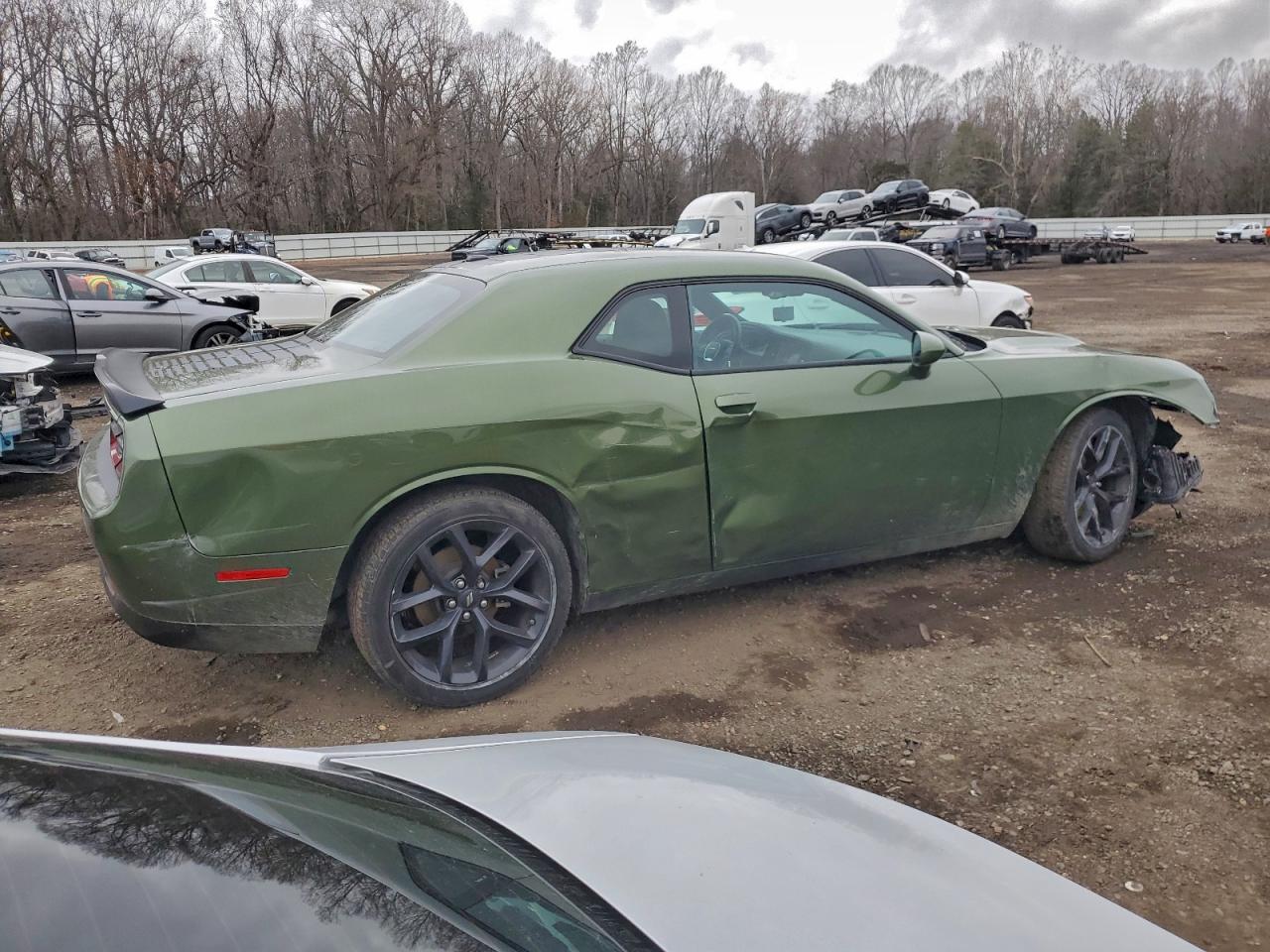 Dodge Challenger Sxt Image 6