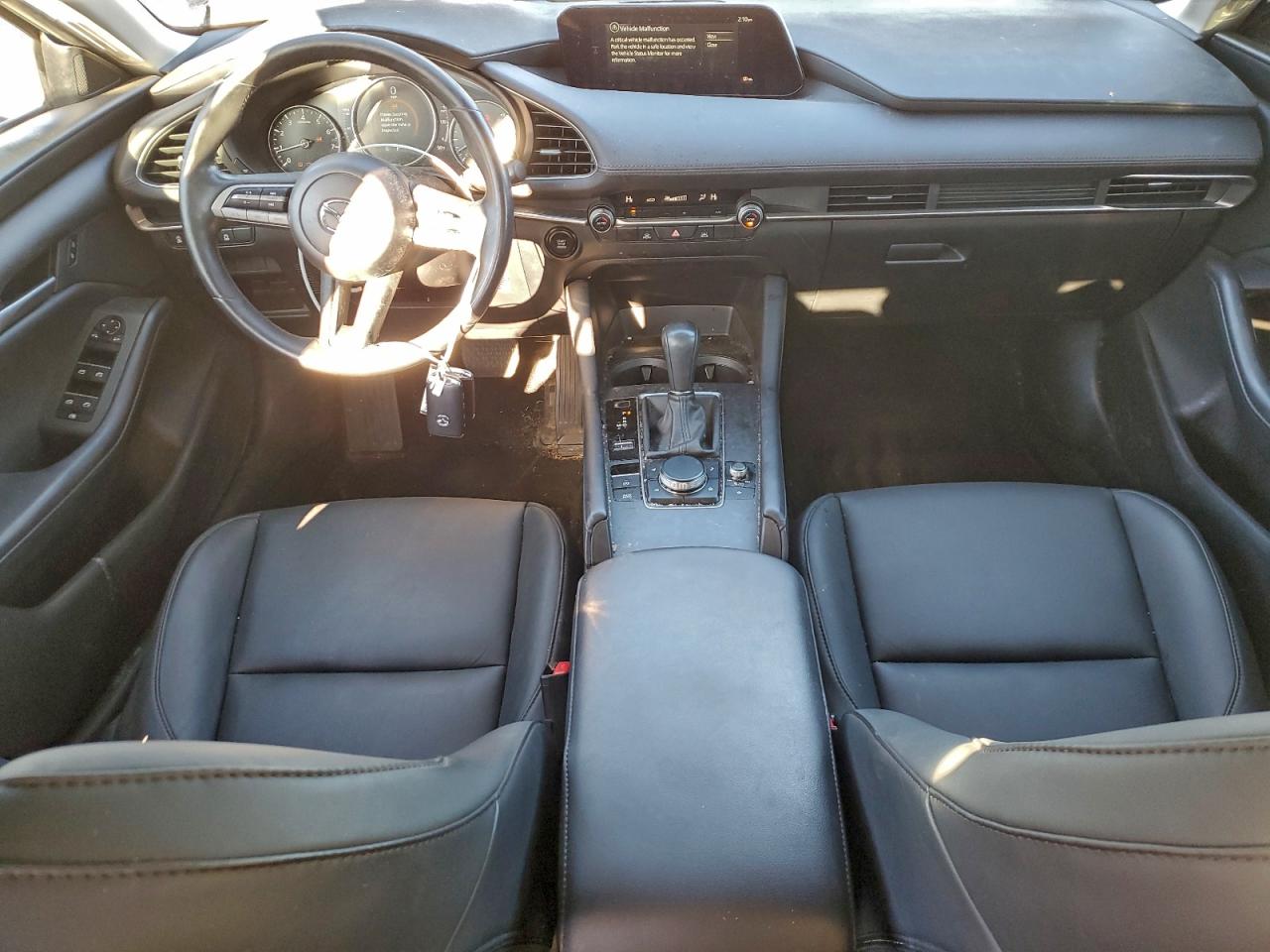 Mazda 3 Select Image 8