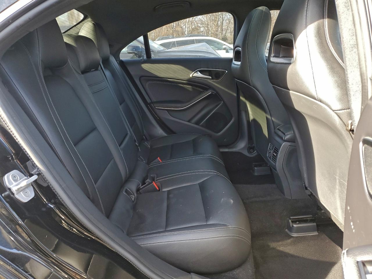 Mercedes-Benz Cla-class 250 Image 6