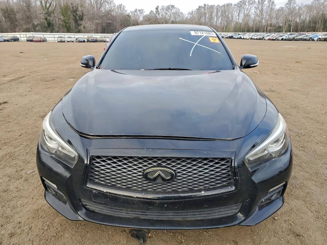 INFINITI Q50 Premium Image 2