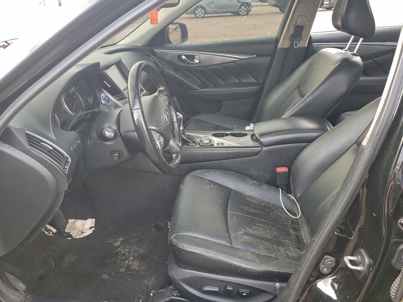 INFINITI Q50 Premium Image 8