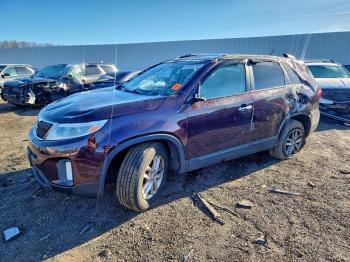  Salvage Kia Sorento