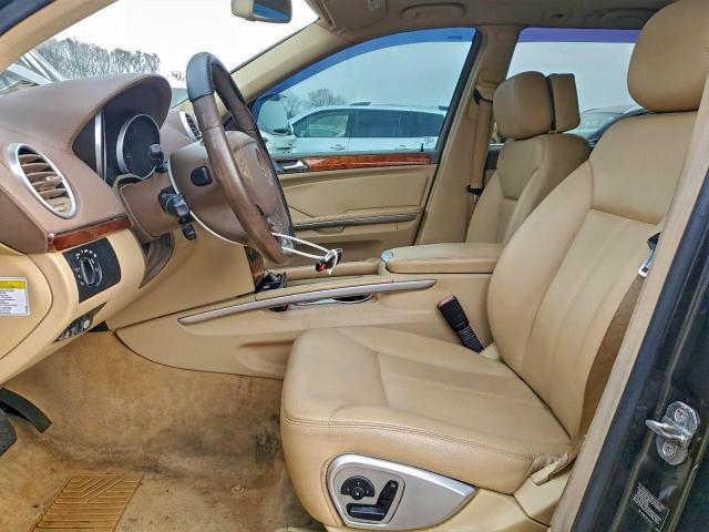 Mercedes-Benz G-Class 450 4matic Image 13