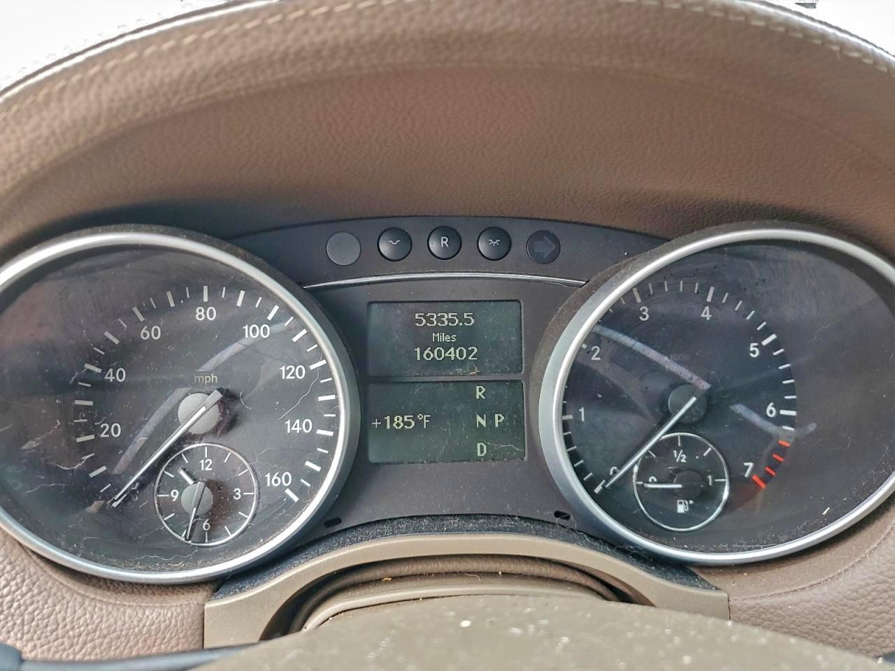 Mercedes-Benz G-Class 450 4matic Image 10