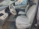 Toyota Sienna Le Image 7