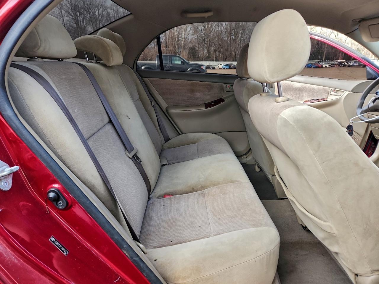 Toyota Corolla Ce Image 8